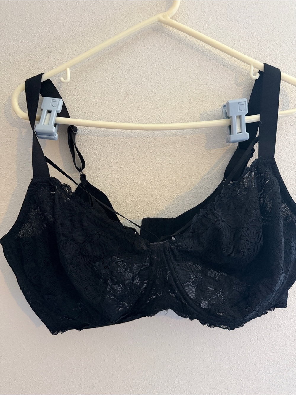 Hsia 42G black bra